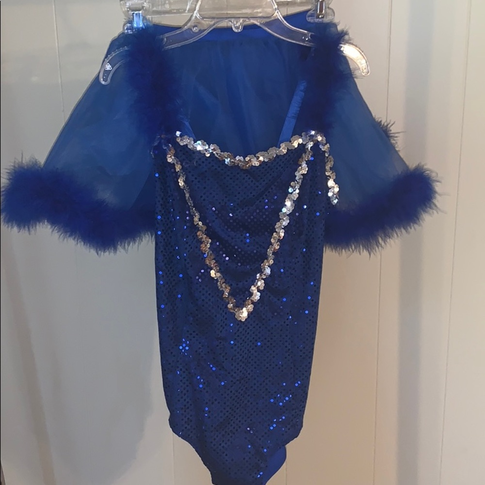 feathered detail dance costume